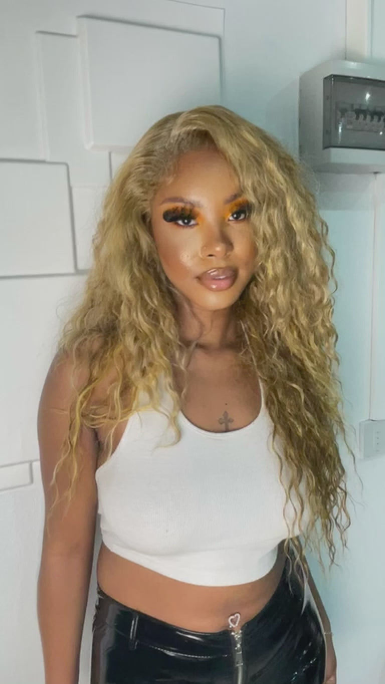 Perruque Beyonce - Cheveux Bouclé Blond-Miel Semi Naturelle / Beyonce Wig - Semi Natural Wig