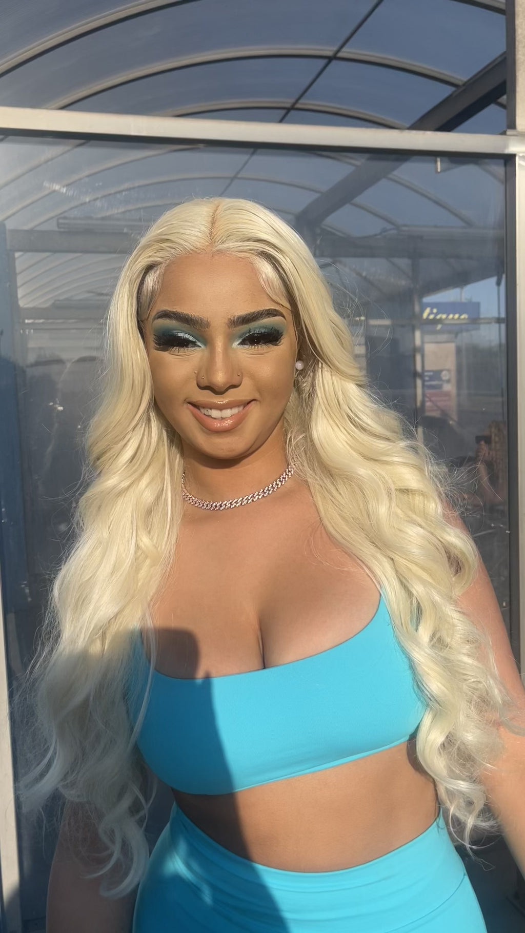 Perruque Baby ICY - Cheveux Blond Patine Semi Naturelle / Baby Icy Wig - Semi Natural Wig