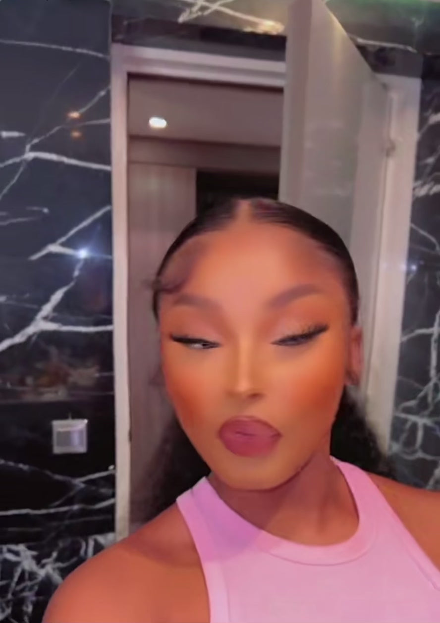 Perruque Orlia - Cheveux Crépus Bouclés / Orlia Wig - Kinky Curly Hair