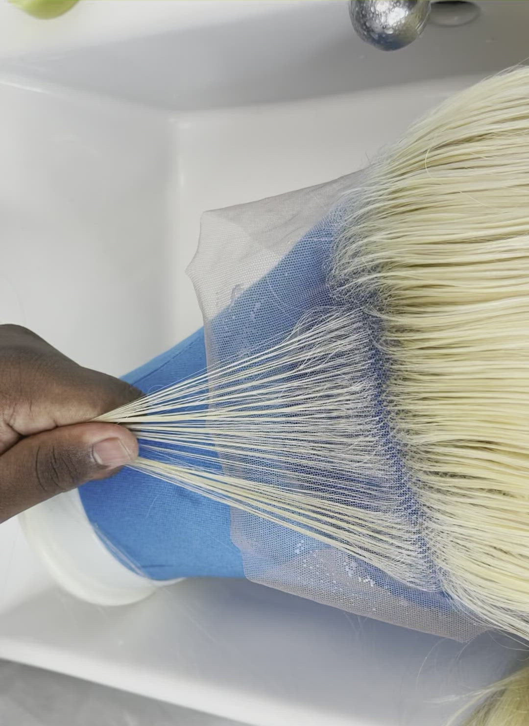 Perruque Océane - cheveux  Lisse 613/ Océane Wig - Straight hair 613