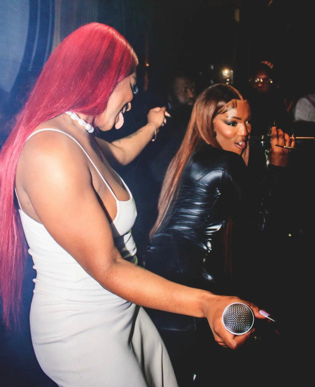 Perruque Juiicy - Cheveux Ondulés Rouge / Juiicy Wig - Body Waves Hair Red